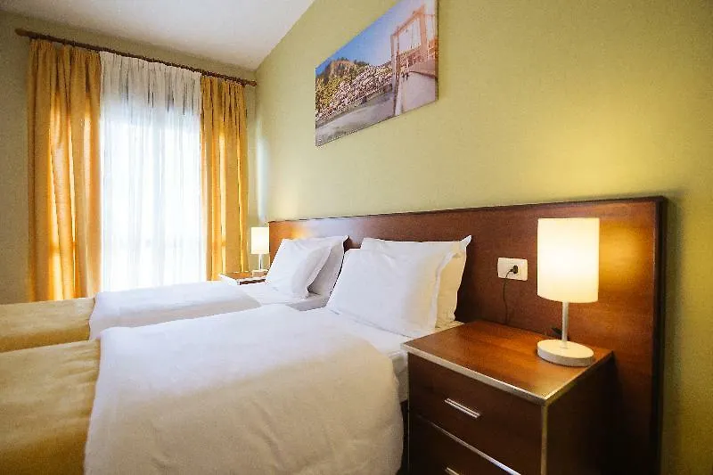 Akileda Hotel Kryemedhej